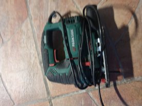 Louer la scie Louer la scie